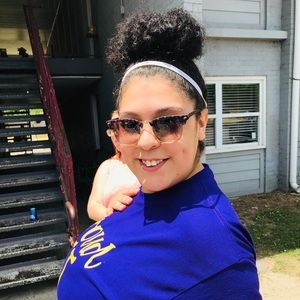 Meet your Posher, Courtney